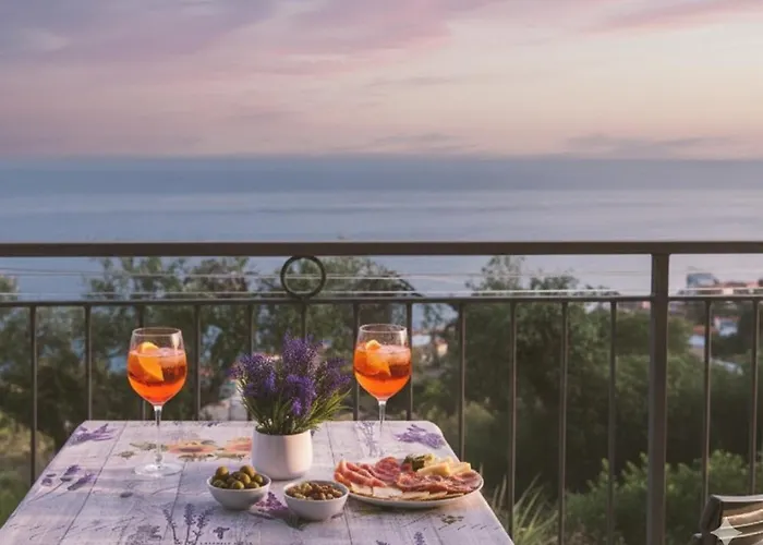 Conca Azzurra Lägenhet Costarainera